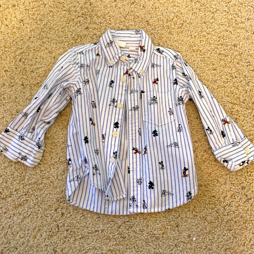 Gap mickey shirt